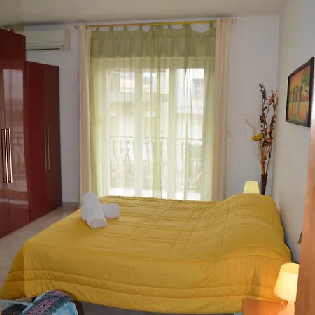 Taormina Bay Lucia's House 3 * Nizza di Sicilia